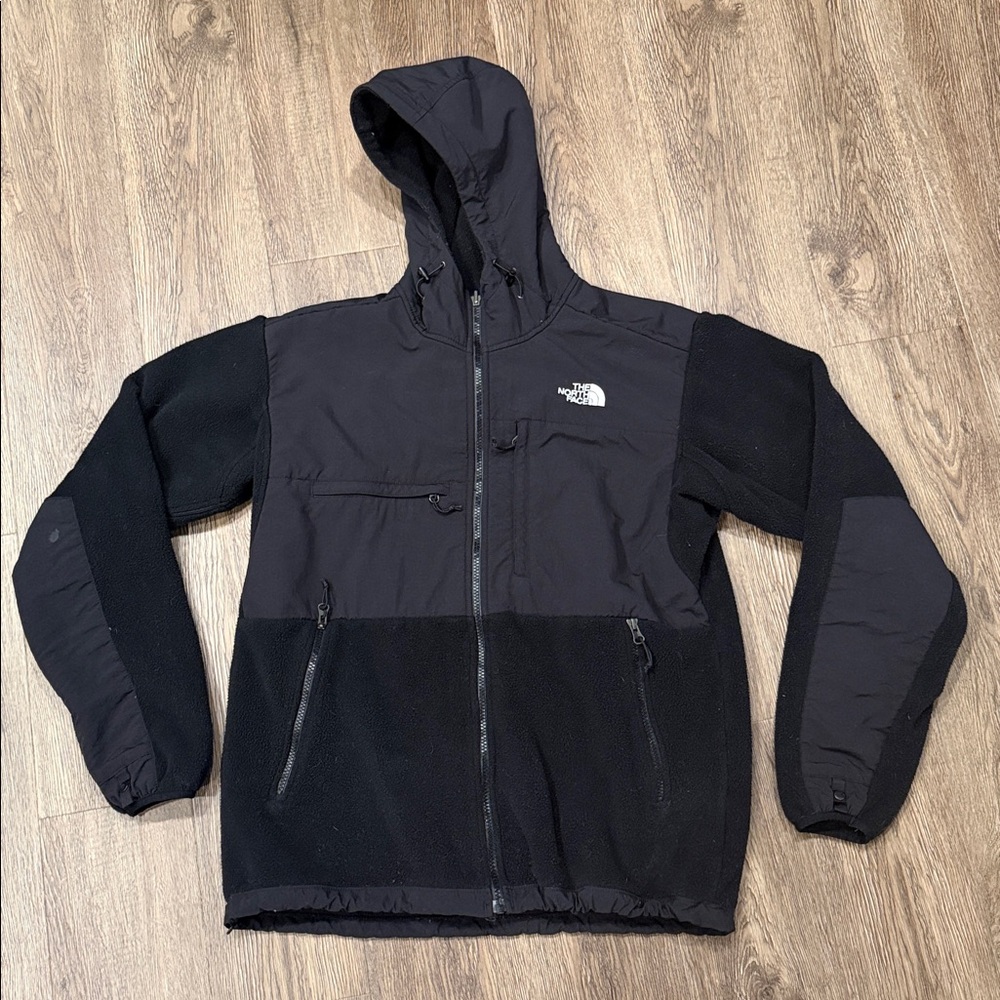The North Face Men's Black Performance fleece Jacket